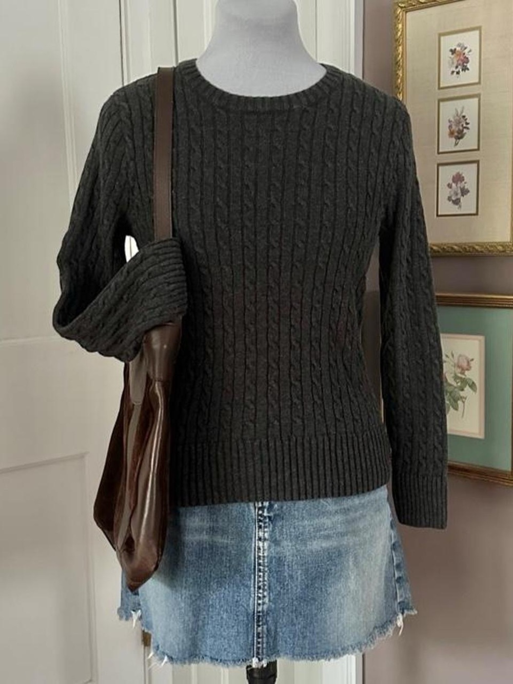 Jeanne Pierre grey cotton ribbed cable-knit fitted crewneck sweater